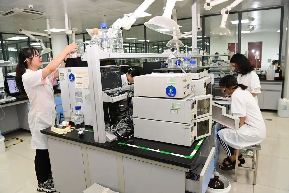 329bdee9-c151-4d0a-860a-03a2086bdaea